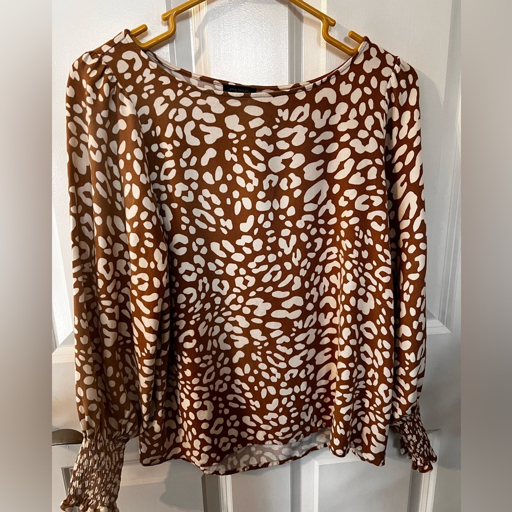 Ann Taylor camel brown and Cream Patterned Blouse